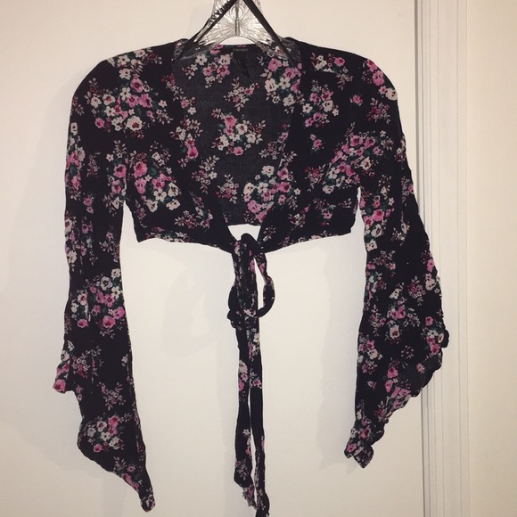 Top - Picture 1 of 4